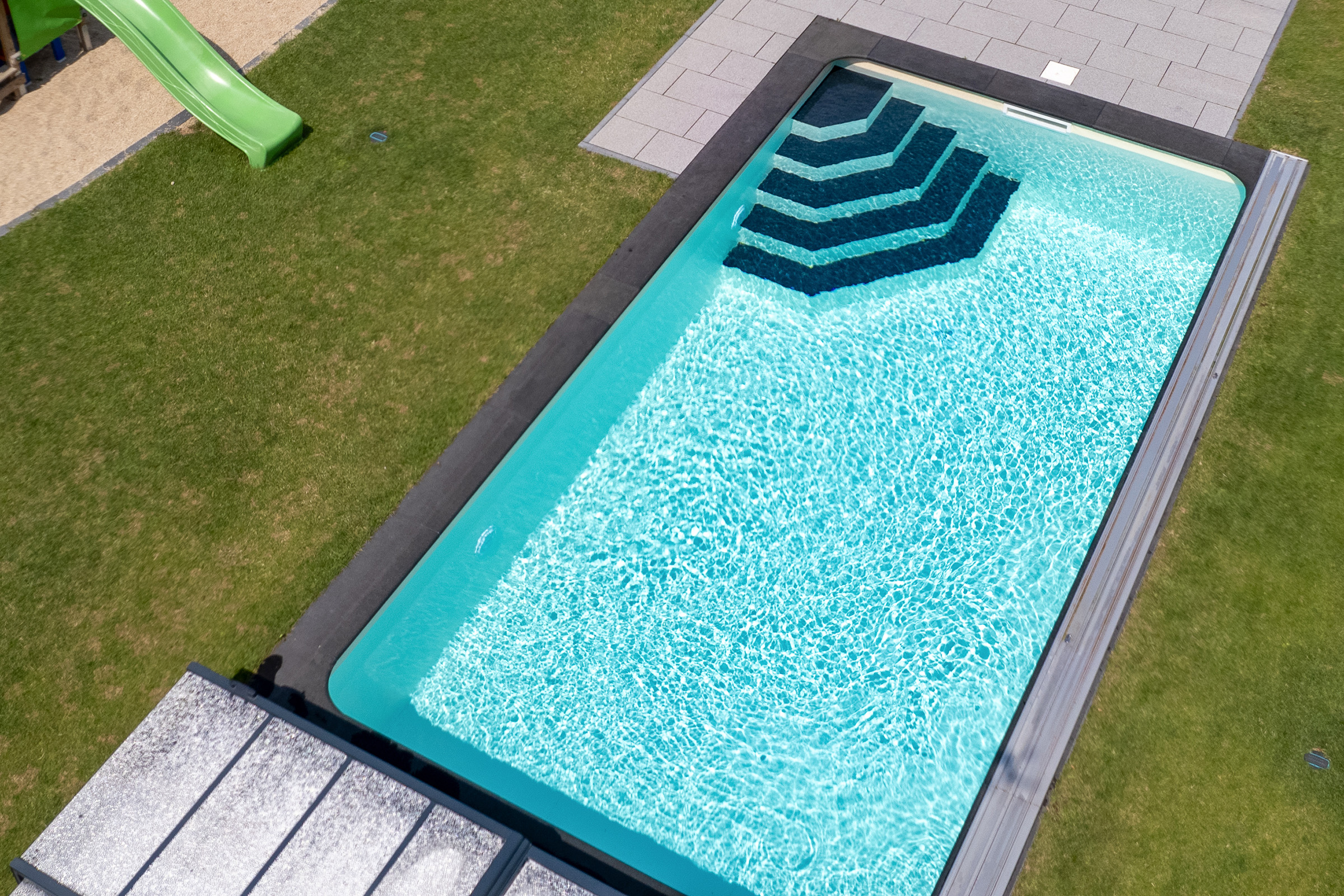 folienbecken-betonschwimmbecken-mit-poolueberdachung-007 Folienbecken Betonschwimmbecken mit Poolueberdachung