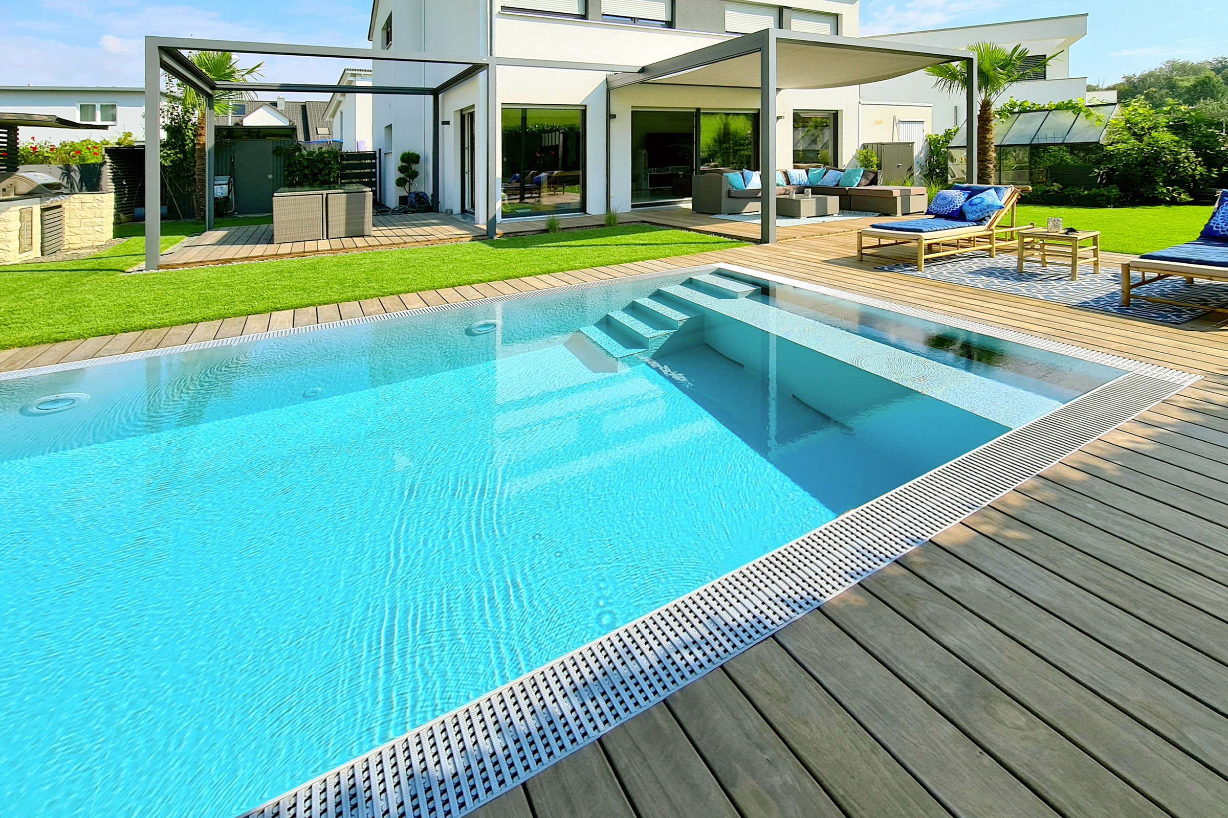 pp-pool-elite-rollladen-ueberlaufrinnenbecken-02a Überlaufbecken Elite Pro PP Plus Pool 4x11 m