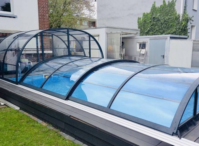 Poolüberdachung Aluna® Duo Poolüberdachung Aluna® Duo