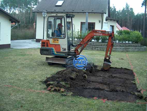 Ausheben des Pools