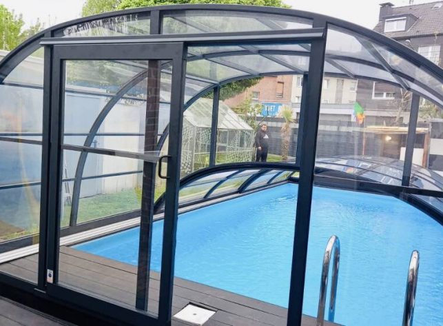 Schwimmbadüberdachung Aluna® Duo Schwimmbadüberdachung Aluna® Duo