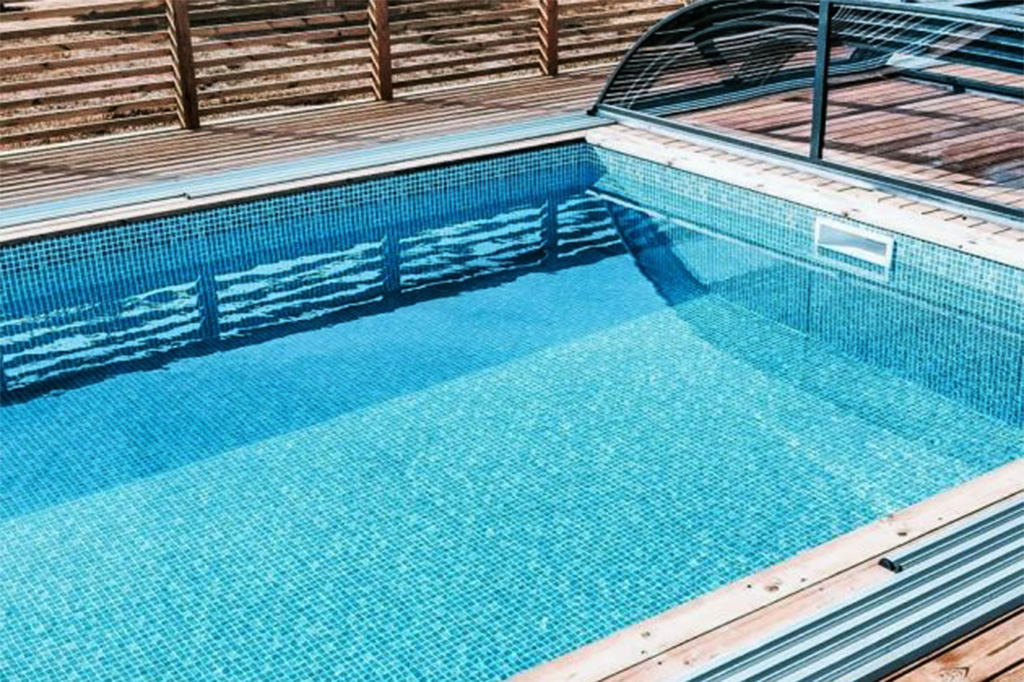 Niedrige Poolhalle Aluna® Wave Pro Niedrige Poolhalle Aluna® Wave Pro