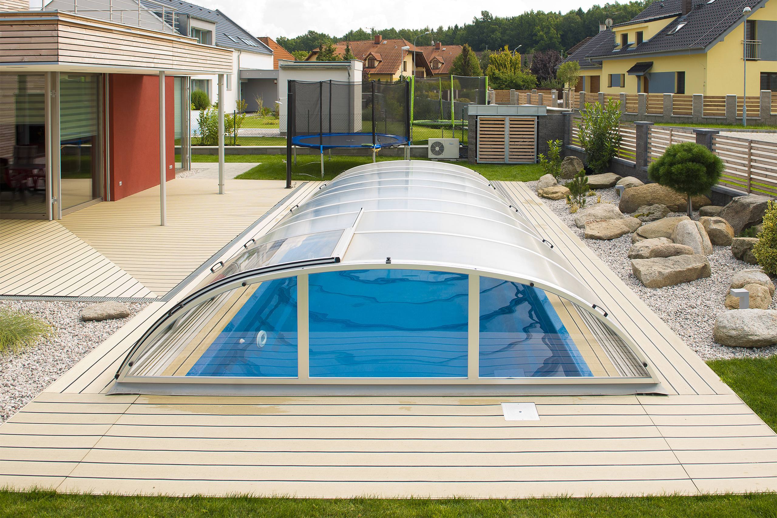 economic-compact-lox-002 Schwimmbecken Überdachung Dresden Clear 430