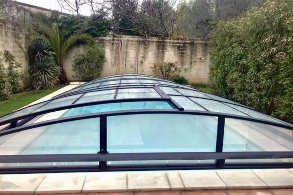 Flache Poolhalle Aluna® Variant Light Flache Poolhalle Aluna® Variant Light