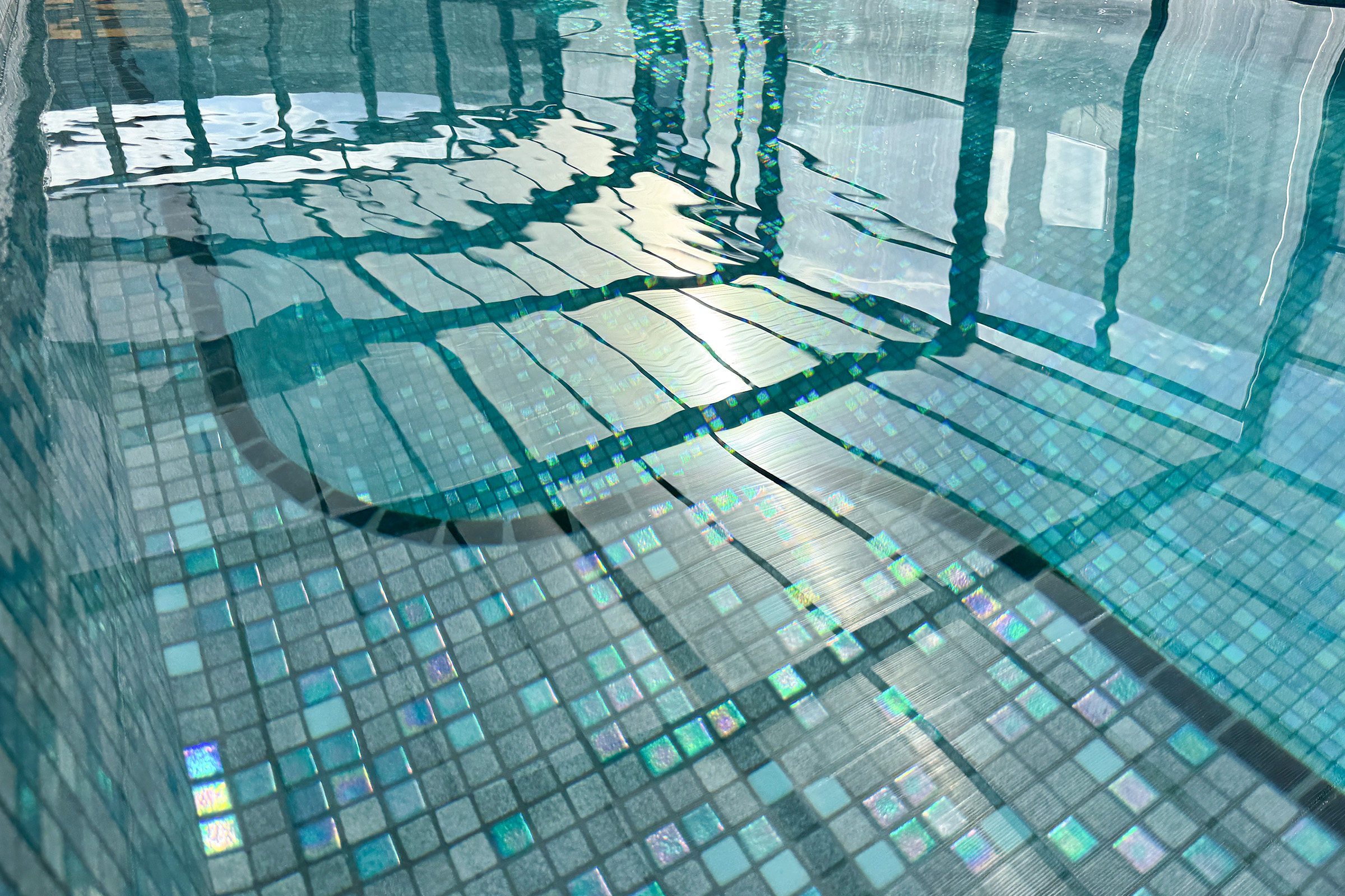 gfk-pool-sanierung-mit-fliesen-016 GFK-Poolsanierung mit Fliesen