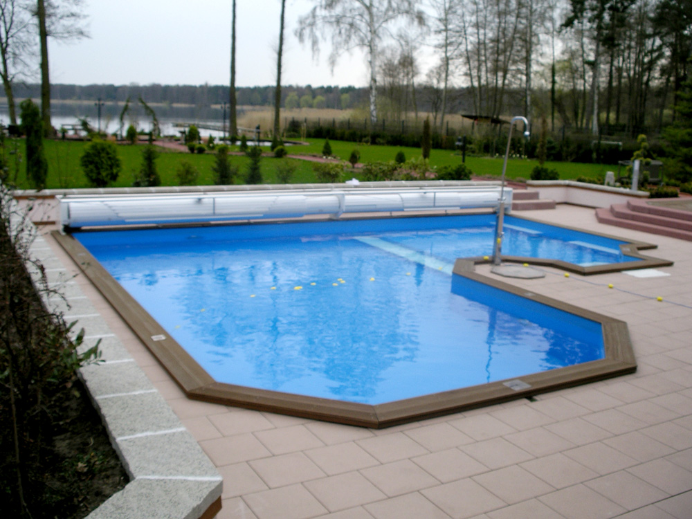 Pool am See