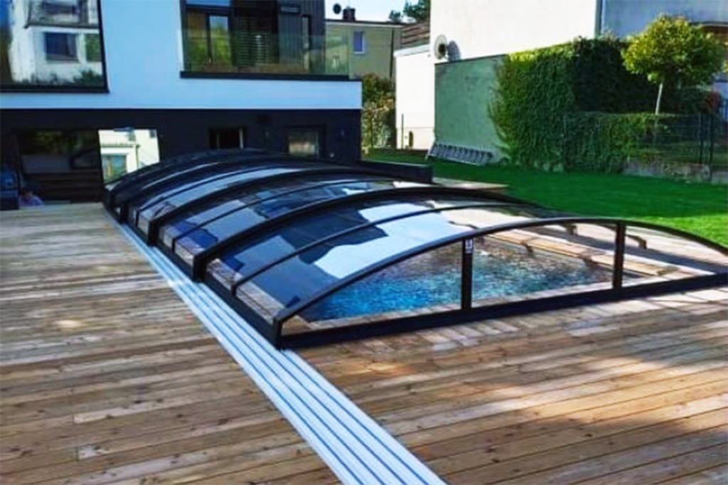 Poolüberdachung Aluna® Variant Light Poolüberdachung Aluna® Variant Light
