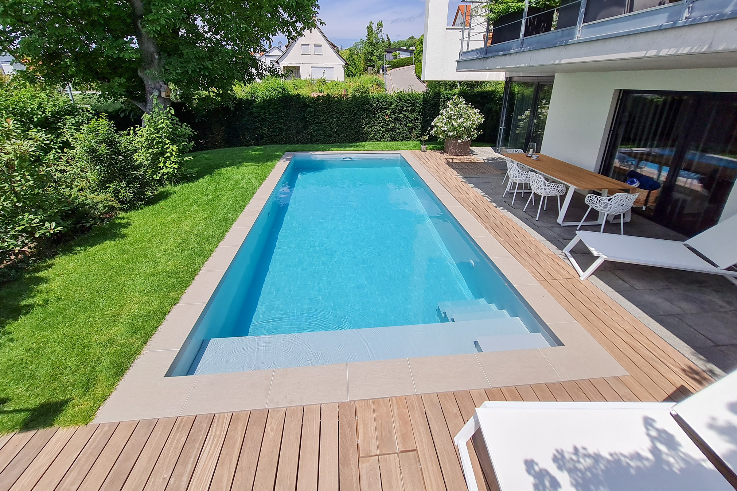 pp-pool-grau-skimmerpool-mit-rollo-in-sitzbank-008