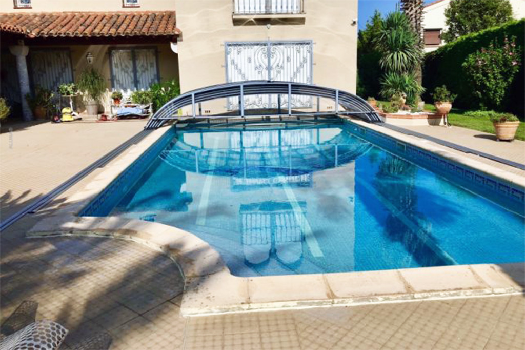 Poolüberdachung Aluna® Atlanta Poolüberdachung Aluna® Atlanta