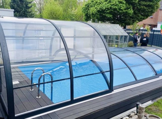 Schwimmbadüberdachung Aluna® Duo Schwimmbadüberdachung Aluna® Duo