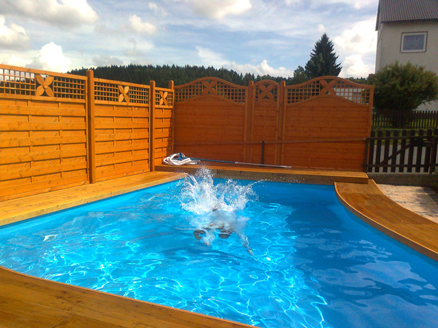 Badevergnügen Pool