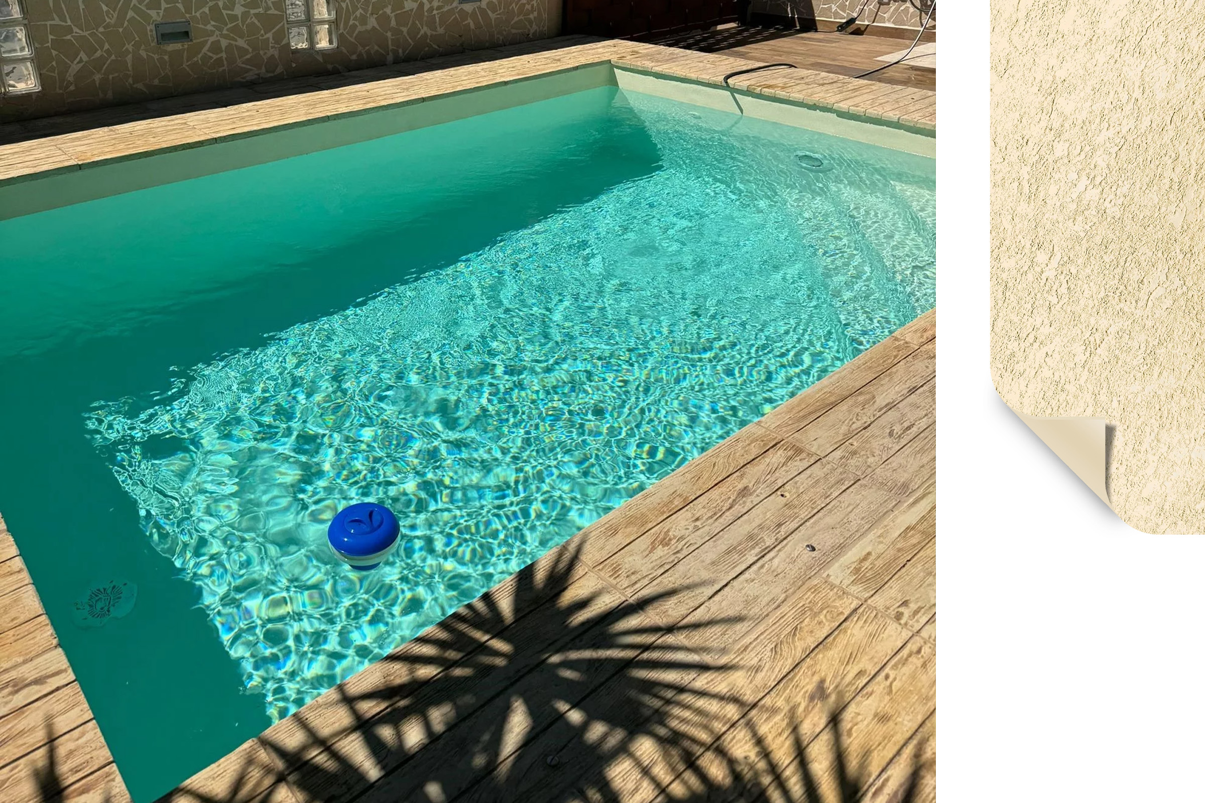 Pool mit beiger Schwimmbadfolie ELBE motion – Sand Beach Pool mit beige strukturierter Poolfolie ELBE motion – Farbton Sand Beach für natürliche Wasserfarbe