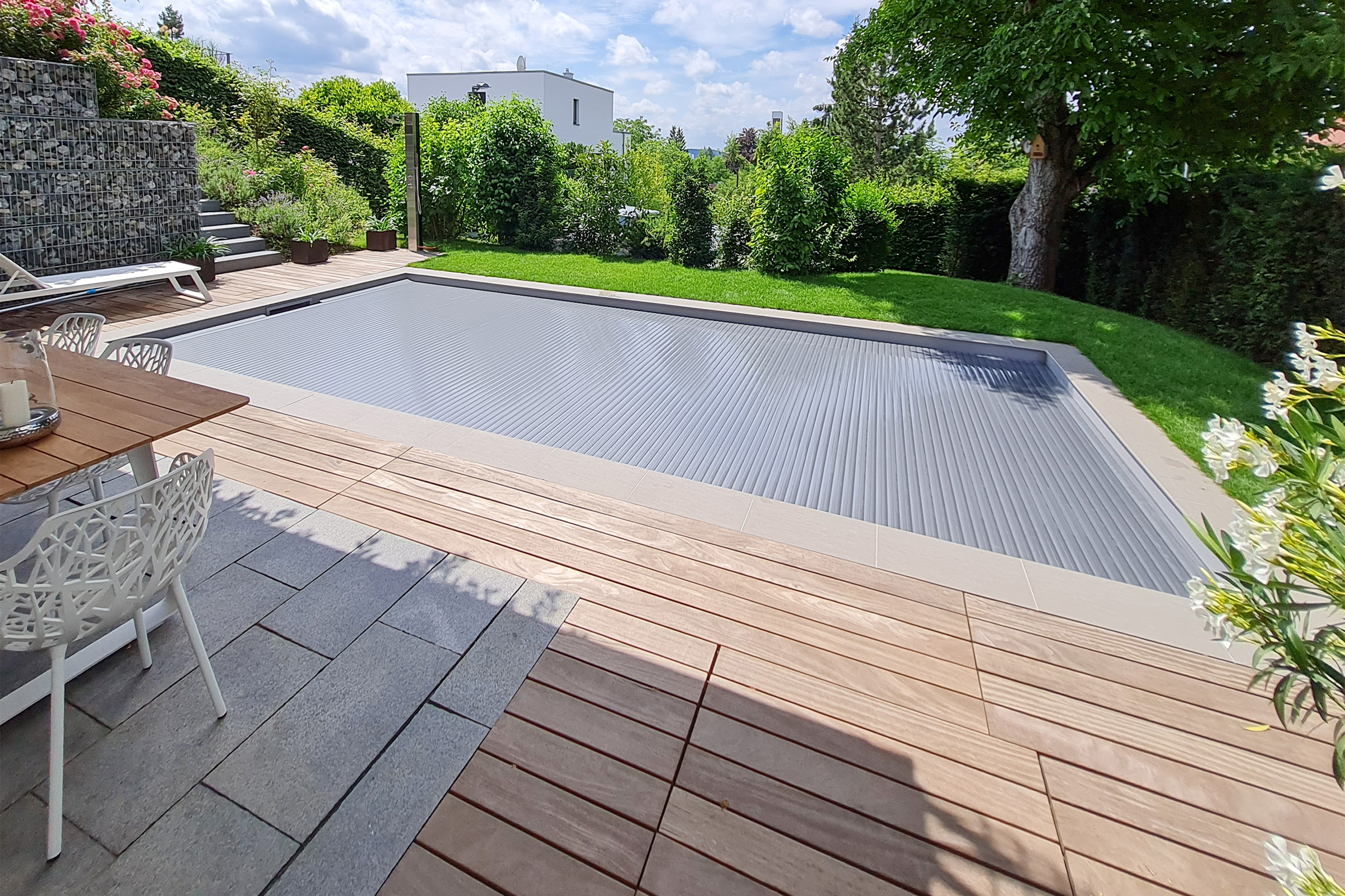 pp-pool-grau-skimmerpool-mit-rollo-in-sitzbank-011