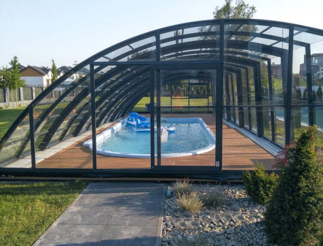 Schwimmbadüberdachung Aluna® Delta II Schwimmbadüberdachung Aluna® Delta II