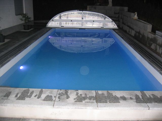 LED-Beleuchtung Pool 
