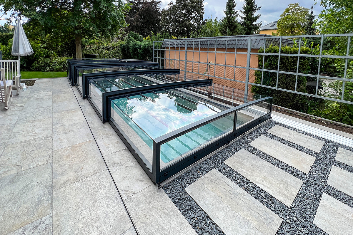 Poolüberdachung Aluna® Exclusive Line R1 Poolüberdachung Aluna® Exclusive Line R1