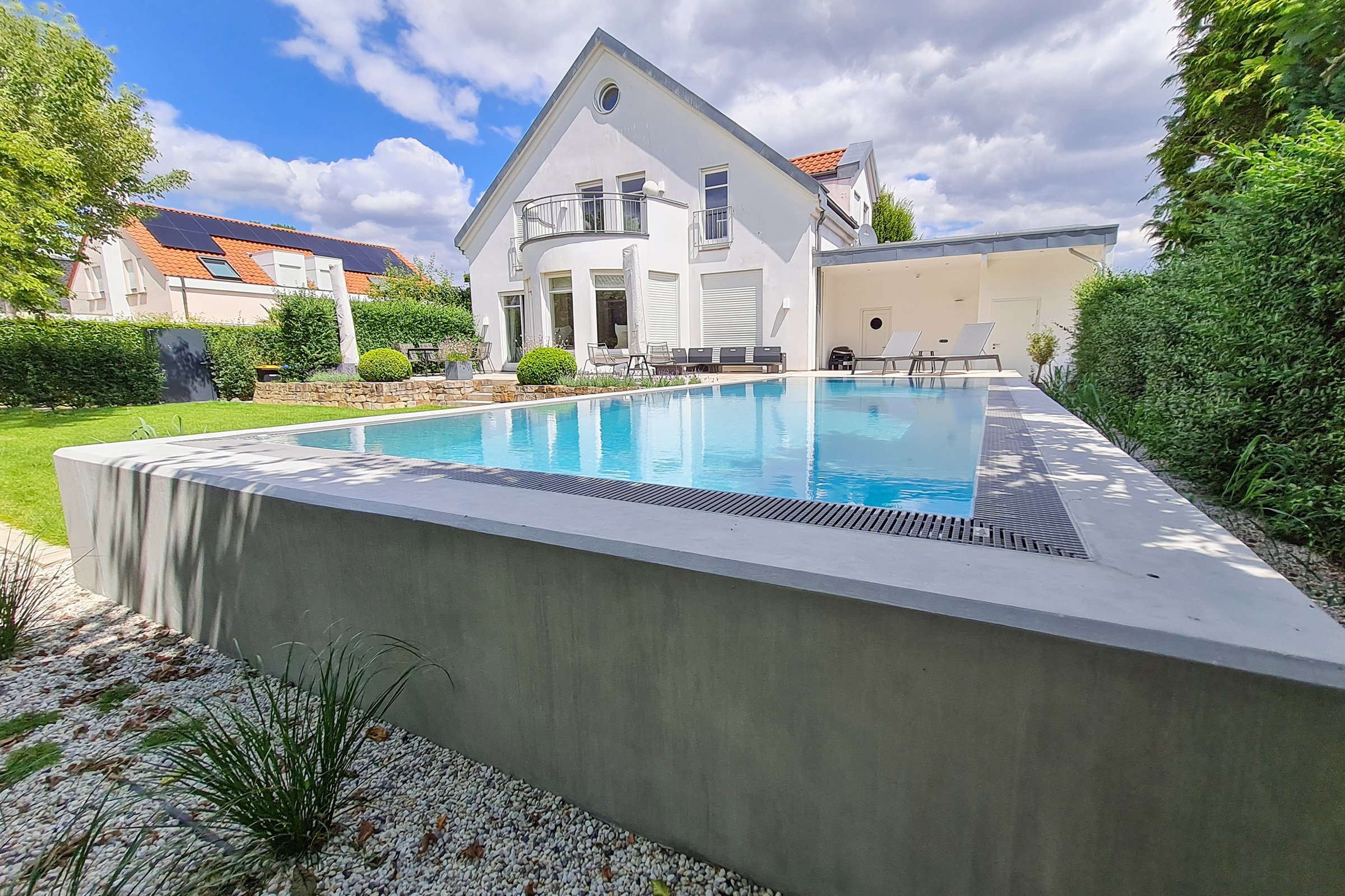 pp-pool-rinnenbecken-hellgrau-mit-rollo-012