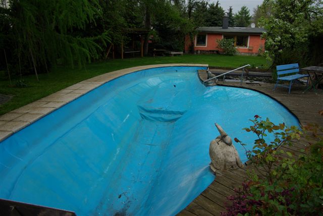 altes Schwimmbecken