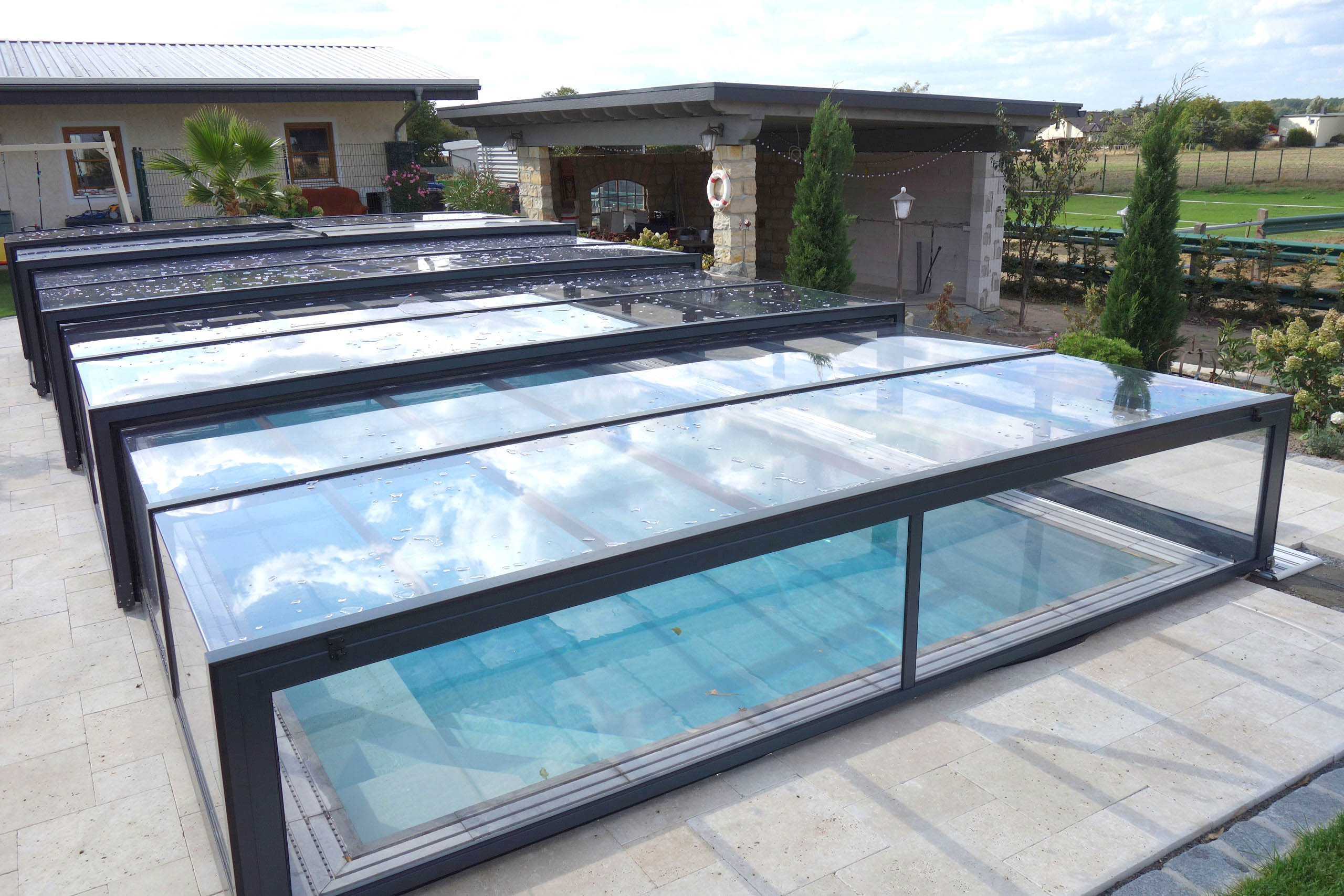 DSC07064_2560 Poolüberdachung Prestige Plus MittelhochPoolüberdachung Prestige Plus Mittelhoch