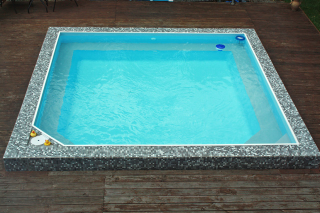 Schwimmbad