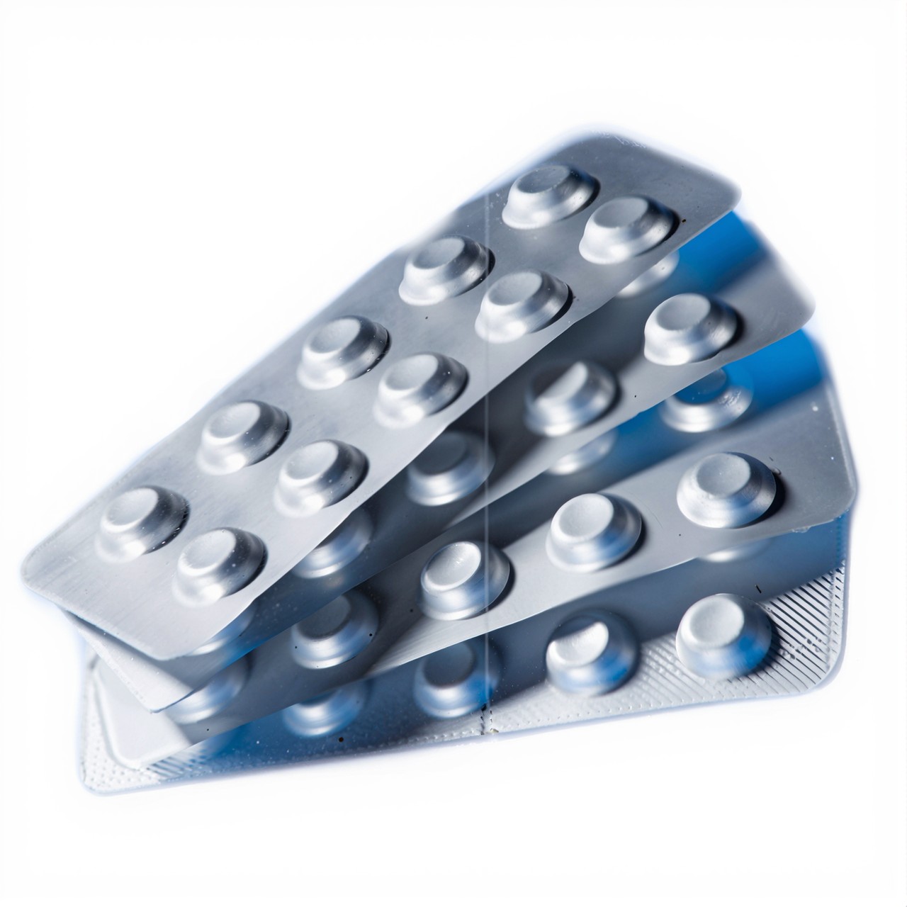 Drei silberne Blisterpackungen mit Testtabletten für Scuba 3s Wassertester
