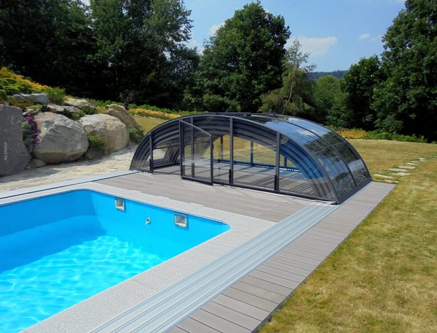 Schwimmbadüberdachung Aluna® Classic Schwimmbadüberdachung Aluna® Classic