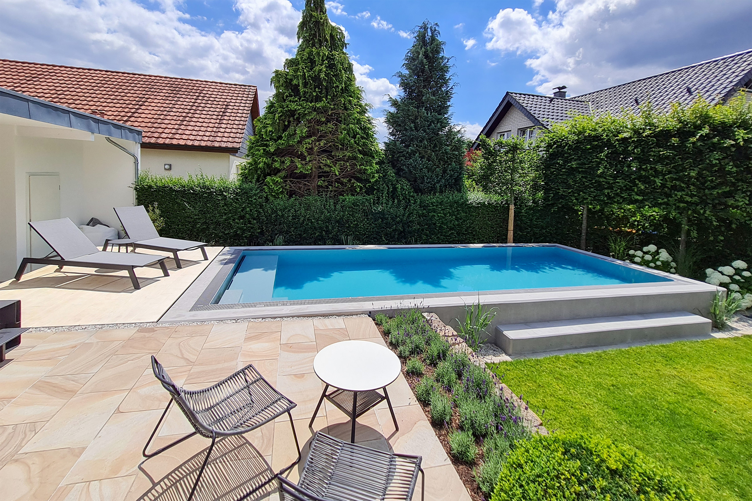 pp-pool-ueberlaufbecken-hellgrau-mit-rollladenabdeckung-016a Überlaufbecken Elite Pro PP Plus Pool 4x11 m