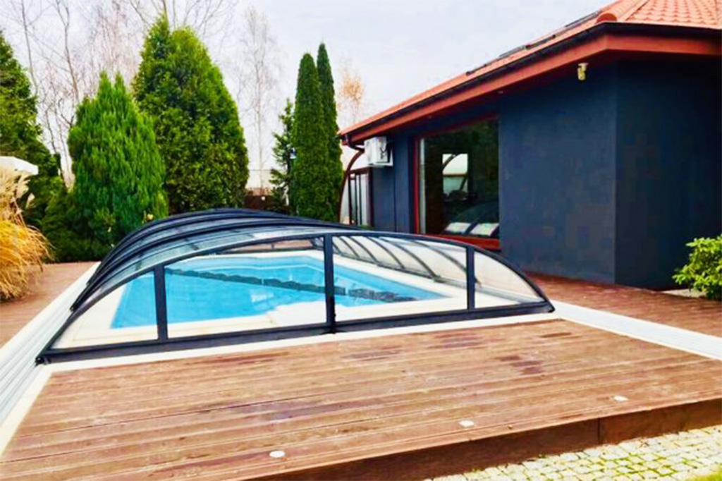 Schwimmbadüberdachung Aluna® Atlanta Schwimmbadüberdachung Aluna® Atlanta