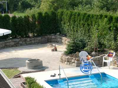 Terrasse mit Pool