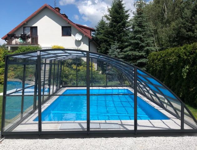 Poolüberdachung Aluna® Delta II Poolüberdachung Aluna® Delta II